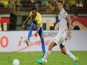 PHOTOS: ISL semi-final 2 - Kerala edge past Delhi 1-0 in first leg