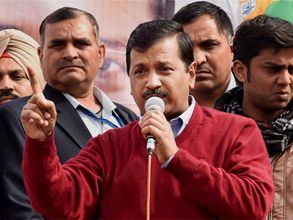 Kejriwal, Kirti Azad summoned in defamation plea by DDCA