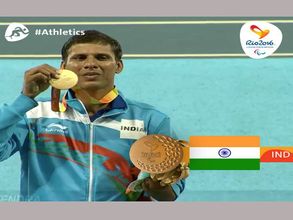 Paralympian Devendra Jhajharia overwhelmed to have found a 'fan' in Abhinav Bindra