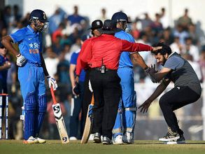 When MS Dhoni became 'God of cricket' in Sachin Tendulkar's city