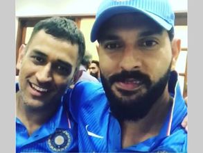 Must-see video: Yuvraj Singh interviews MS Dhoni, smiling duo admire each other