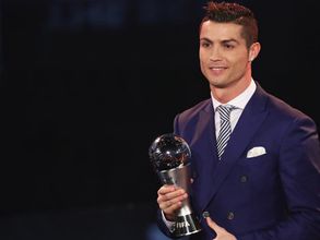Fans hail Cristiano Ronaldo as 'The Best' on Twitter