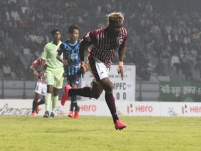 Sony Norde recalls his experience with Riquelme and Maradona at Boca Juniors