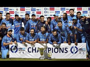 India Vs England: Virat Kohli takes a leaf out of MS Dhoni's book