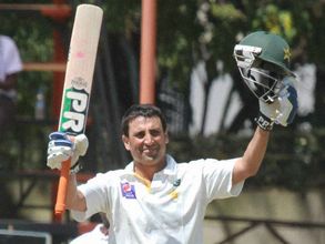 With 'head held high', Younis Khan announces retirement