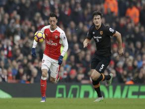 PHOTOS: English Premier League game week 25