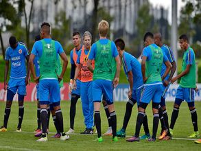 Colombia calls up uncapped Duvan Zapata for FIFA World Cup qualifiers