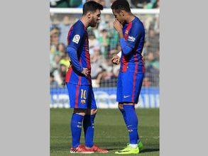 Lionel Messi will extend his stay at Barcelona, feels Neymar