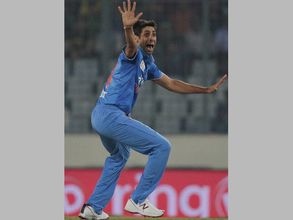 At my age, I am still a fast bowler: Ashish Nehra