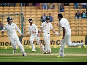 Must-see video: Ravichandran Ashwin stuns David Warner with a beauty
