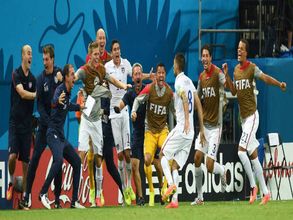 US Soccer's new policy requires players to stand for national anthem