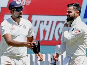 VIDEO: Virat Kohli injures shoulder while saving a boundary in Ranchi Test