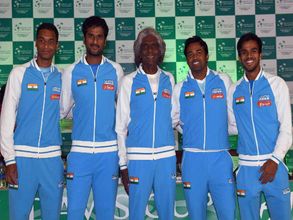 Bhupathi handled it badly, Paes also at fault: Anand Amritraj