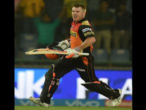 From Kohli to Sehwag: Cricketers hail 'boom-boom' Warner as he unleashes mayhem on KKR