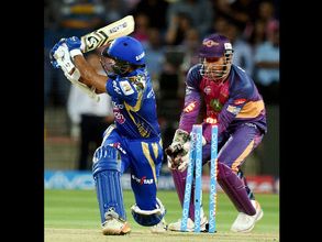 IPL 2017: MS Dhoni reprimanded for breach of code of conduct over 'DRS signal'