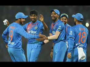 India must participate in Champions Trophy 2017: Ramchandra Guha