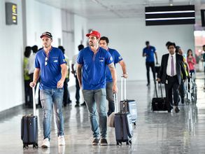 IPL 2017: Photos - MI reach Bengaluru ahead of Qualifier 2