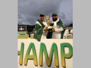 Misbah-ul-Haq, Younis Khan retire in style, cricketers hail duo on Twitter