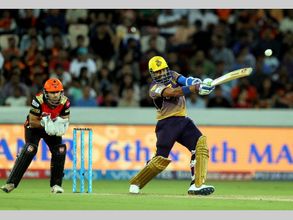 IPL: Yuvraj Singh gets angry at Robin Uthappa for shoulder nudge; Will KKR batsman be fined?