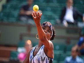 French Open: Venus Williams enters third round