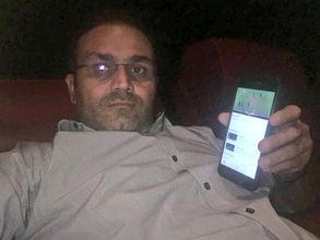 'Kutta Paalo, Billi Paalo, galat fahmi mat paalo', Sehwag's bouncer to Pak troll on Jadhav verdict