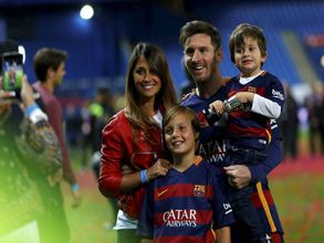 Lionel Messi's bride Antonella Roccuzzo, 'first lady of football'