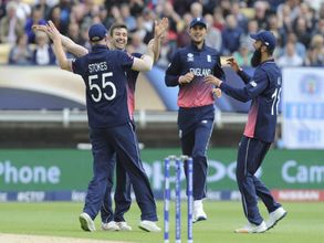 Champions Trophy: England knock Australia out, take Bangladesh to semi-finals