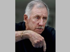 Ian Chappell backs Virat Kohli in coach controversy