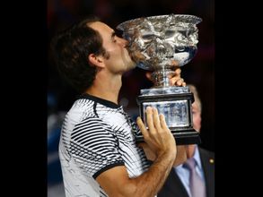 Agassi hails Federer, also believes Djokovic will get back to his best soon