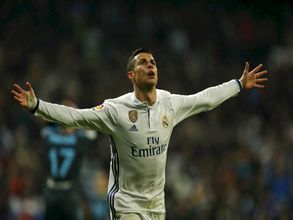 Cristiano Ronaldo announces arrival of 'two new loves'