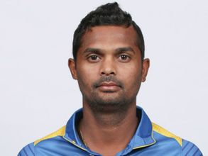 Asela Gunaratne injures thumb; ruled out of Galle Test against India