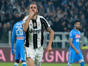 Juventus defender Leonardo Bonuuci set to join AC Milan in a shock move
