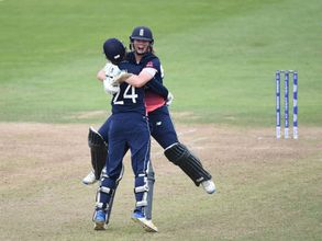 Women's World Cup: England beat South Africa in thriller to enter final