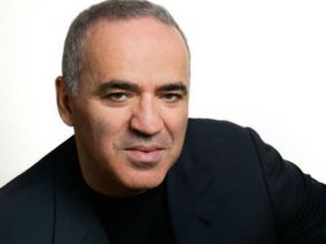 Chess legend Garry Kasparov comes out of retirement