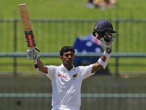 Mendis stays firm in record Sri Lanka chase