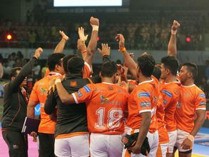 Pro Kabaddi League 2017: Puneri Paltan beat U Mumba in Maha Derby