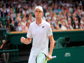 Wimbledon: Sam Querrey stuns Andy Murray to reach semis