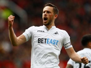 Gylfi Sigurdsson likely to leave for Everton, says Swansea captain