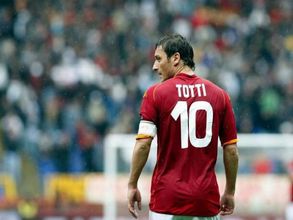 Fracesco Totti returns to Roma as club director