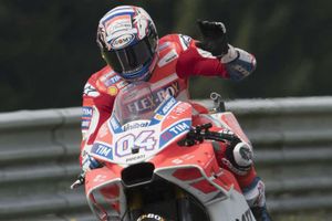 Dovizioso holds off Marquez to win gripping Austrian MotoGP
