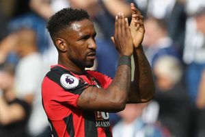 Defoe pushing for start against Watford