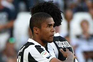 Bayern president Hoeness slams Juve's 'mercenary' Costa