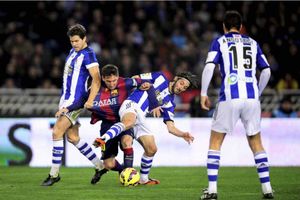 Barcelona ready to swoop in Real Sociedad defender Inigo Martinez