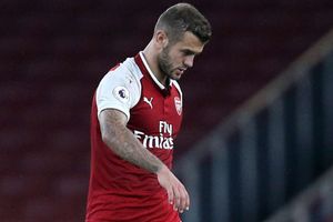 Wenger ready to listen to offers for Wilshere