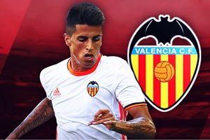 Chelsea set to move for Valencia youngster Joao Cancelo