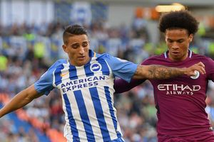 Brighton trio sign new long-term deals