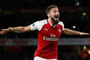 Arsenal make stirring comeback to beat Leicester Ctiy