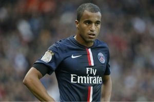 Arsenal target Paris Saint-Germain midfield star