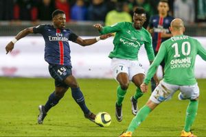 Chelsea bid for Manchester United target Serge Aurier