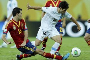Pep Guardiola wants midfielder Sergio Busquets at Manchester City